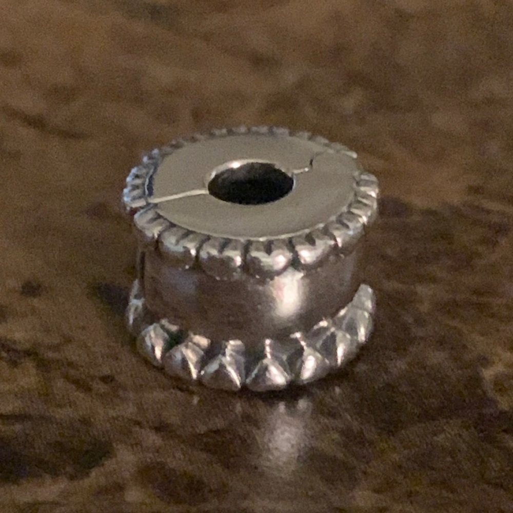 Authentic RETIRED Pandora Beveled Clip Charm S925 ALE Sterling Silver